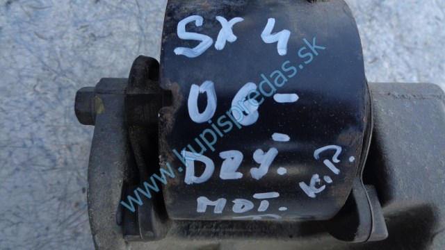 pravý predný držiak na motor na suzuki sx4 1,5i, 